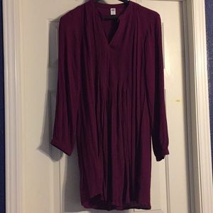 Long sleeve Old Navy dress size small.
